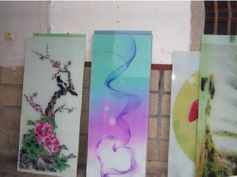 上蔡玻璃喷绘的特点。